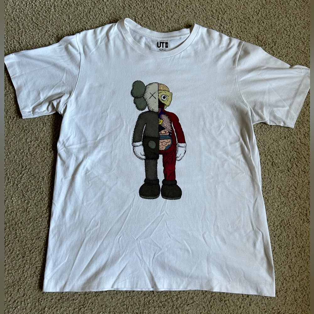 Kaws x Uniqlo Graphic Tee